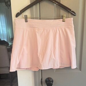 Lululemon lightweight skort strawberry milshake